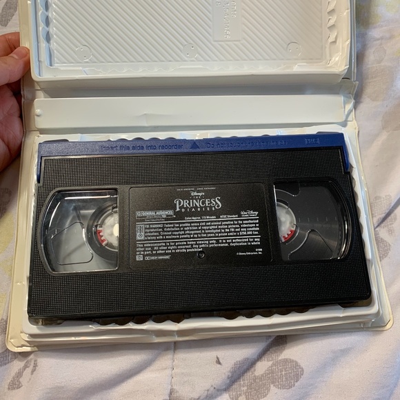 The Princess Diaries VHS (3 for 20) - Picture 3 of 5